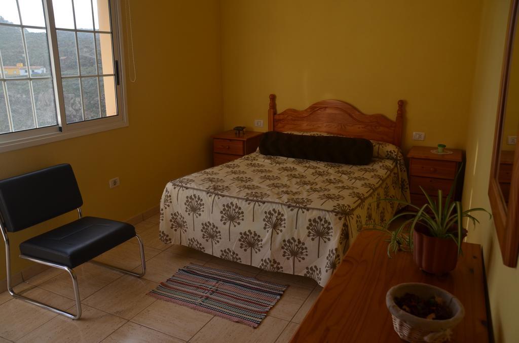 Plaza Apartment *